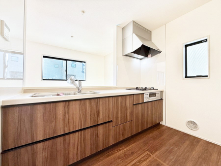 �L�b�`���@���������y���݂ƐH�ׂ�K����͂���L�b�`��