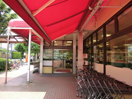 ӊ@X[p[ 300m X[p[OaucX