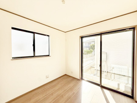 �Q���@���������̔z�u��ʋC���̗ǂ��݌v�ŕ����̋�C�������炸�A��ɐV�N�ȋ�C������܂�