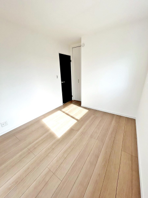 ̑ρ@F̂ŉ₩ȎԂy߂܂