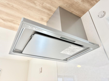 ���̑����ρ@�ݔ����t�[�h�ɕ����Ă���ׁA���������C��ɗU������A�����I�ɔr�����ł��܂�