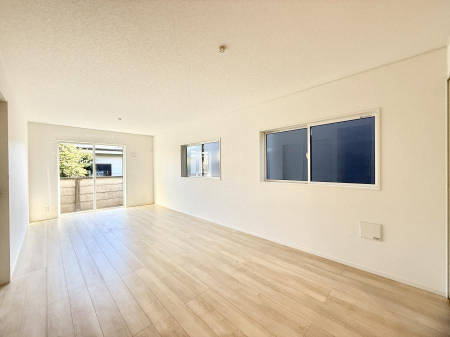 ���r���O�@�������S���������ꏊ�A�������߂����郊�r���O