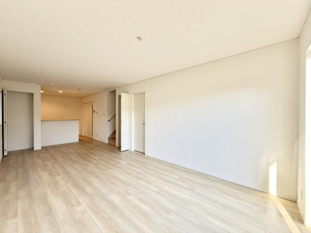 ���r���O�@�������V���v���������ґ�A��؂Ȑl�Ɖ߂����S���قǂ�����