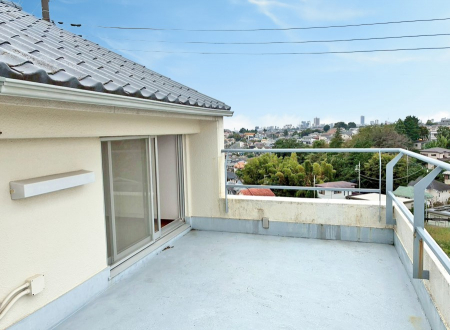 oRj[@ G߂̈ڂ낢JIȋԂł