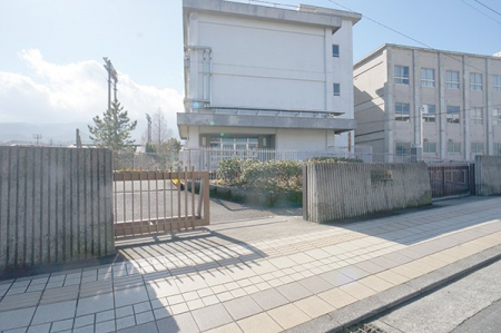 ӊ@wZ 1800m 쑫s쑫wZ