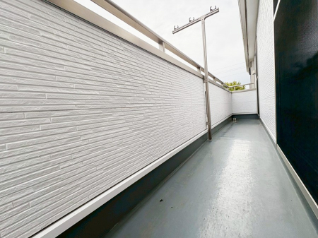 oRj[@ G߂̈ڂ낢JIȋԂł