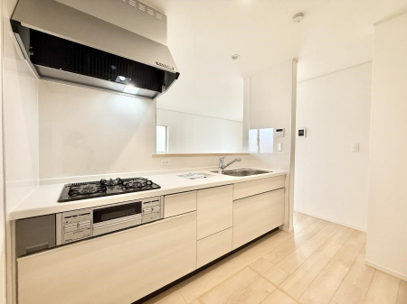 �L�b�`���@�������V���v���Ŕ������S�n�悢���Ԃ𐶂ރL�b�`�����