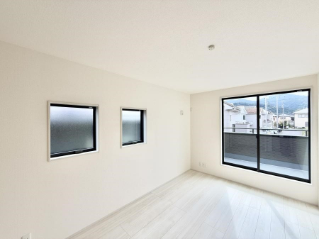 ̑ρ@F̂ŉ₩ȎԂy߂܂