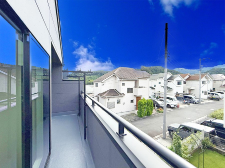 oRj[@ G߂̈ڂ낢JIȋԂł