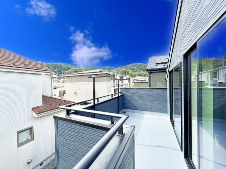 oRj[@ ̃R[q[̐yށȀꏊ