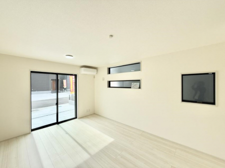 rO@Cɓ̏ꏊŁÂтƂԂ