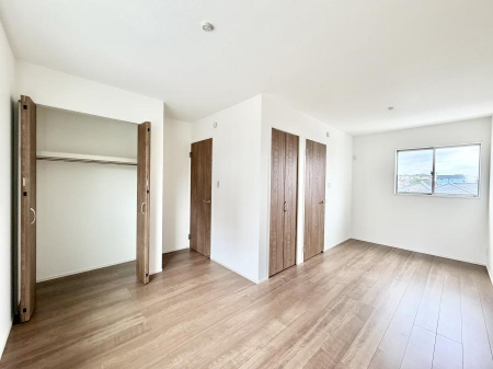 ̑ρ@F̂ŉ₩ȎԂy߂܂