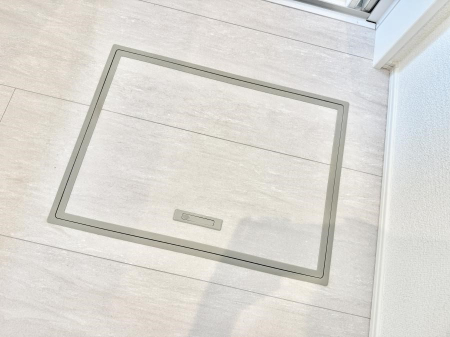 ̑ρ@ݔBꂽ[Xy[XŉƑŜXbL