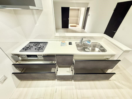 Lb`@ƑƂȂAR~jP[V̏