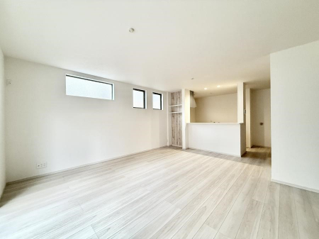 ���r���O�@���������났�ƏΊ炪�W�܂�A�S���܂郊�r���O