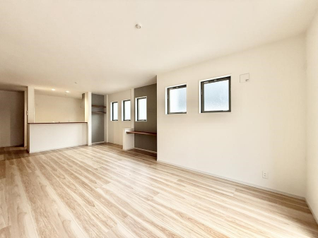 ���̑����ρ@�������Ƒ��̏Ί炪���ӂ��A���났�̋��