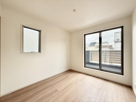 �q�������@�������v���C�x�[�g��ԂƂ��ĐÂ��ŗ�������������񋟂��Ă���܂�