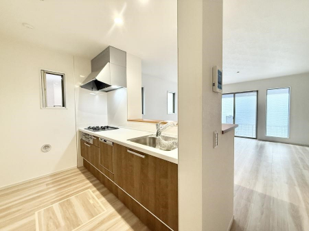 �L�b�`���@�������L���C�ɕЕt���A�g���₷���L�b�`��