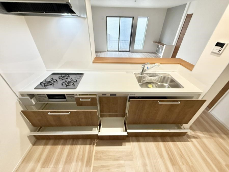 �L�b�`���@�������Ƒ����J��[�߂�A������̂���L�b�`��