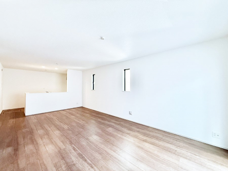 ���r���O�@���������났�ƏΊ炪�W�܂�A�S���܂郊�r���O