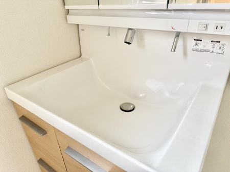 ̑ρ@ݔ􂢂􂤎KɎg֗ȃV[