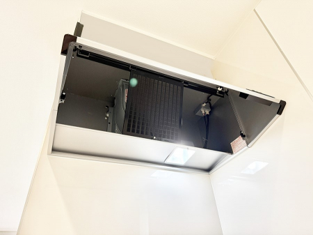 ̑ρ@ݔ̏CCɗUAIɔrł܂B