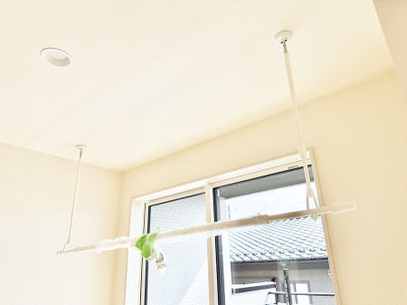 ̑ρ@ݔV⎞ԂCɂ󕨂AOߗނ܂B