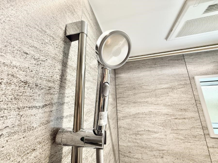 ̑ρ@ݔ茳ŊȒPɎ~ł邽߁A̖ʌ炷Ƃł܂B