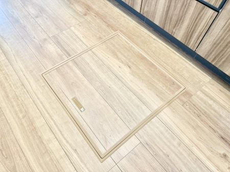 ̑ρ@ݔBꂽ[Xy[XŉƑŜXbL