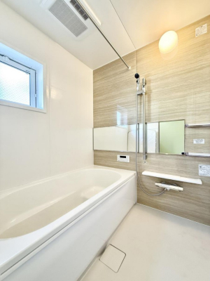 �����@�����������b�N�X�ł���A���₩�ȕ��͋C�ł�