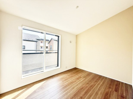 �Q���@����