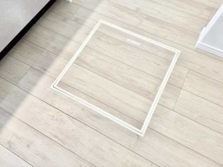 ̑ρ@ݔBꂽ[Xy[XŉƑŜXbL