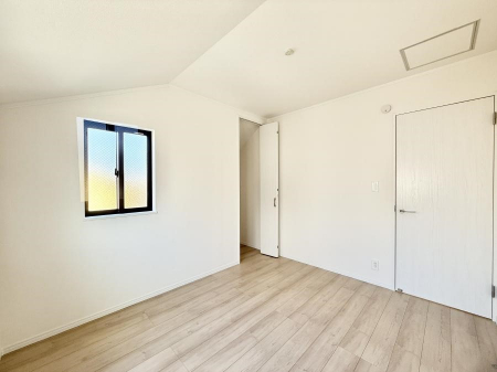 ̑ρ@F̂ŉ₩ȎԂy߂܂