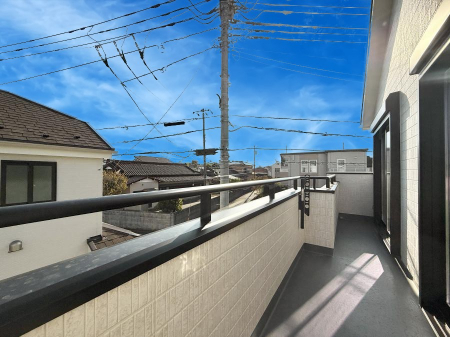 oRj[@ G߂̈ڂ낢JIȋԂł