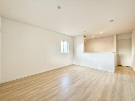 ���r���O�@���������났�ƏΊ炪�W�܂�A�S���܂郊�r���O