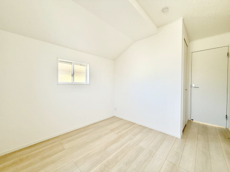 �Q���@�������Ƌ�����܂��z�u����΍L�X�Ƃ�����Ԃ��g�������₷���A�����b�N�X�������Ԃ��߂����܂�