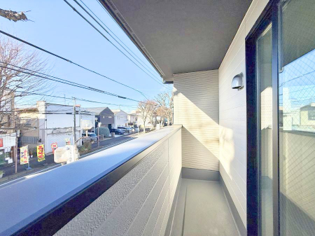 �o���R�j�[�@������ �G�߂̈ڂ낢����������J���I�ȋ�Ԃł�