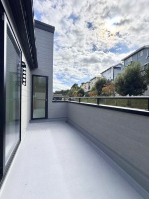 oRj[@ G߂̈ڂ낢JIȋԂł