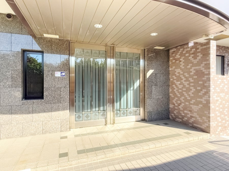 GgX@OρA邽тɈS^ĂAJɊǗꂽL