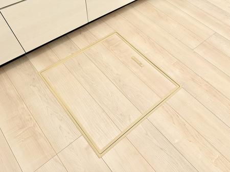 ̑ρ@ݔBꂽ[Xy[XŉƑŜXbL