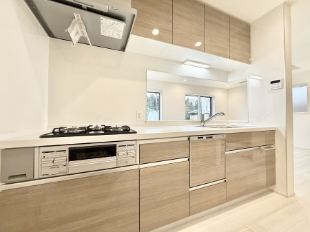 �L�b�`���@�����������������Ԃ����܂��A�Ί炠�ӂ��L�b�`��