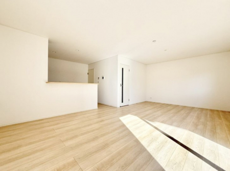 ���r���O�@���������났�ƏΊ炪�W�܂�A�S���܂郊�r���O