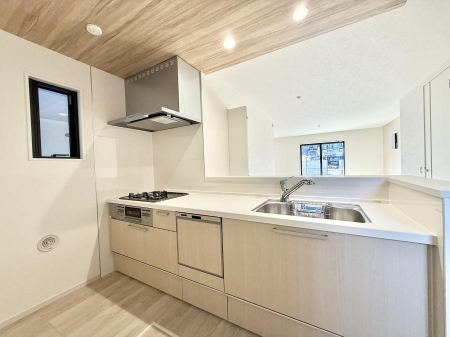 �L�b�`���@�������L���C�ɕЕt���A�g���₷���L�b�`��