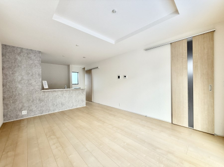 ���r���O�@���������R�Ɖ�b�����܂��A�S�n�悢�ЂƂƂ�