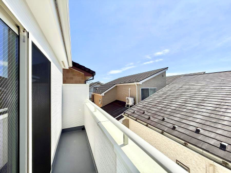 oRj[@ G߂̈ڂ낢JIȋԂł