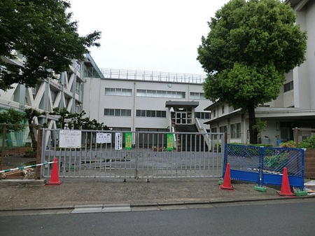 ӊ@wZ 1240m OsܒwZ