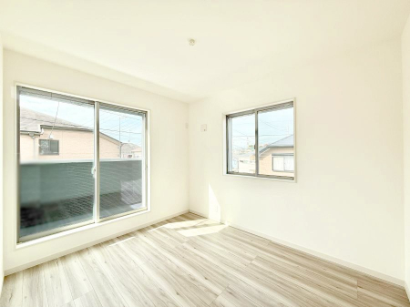 ̑ρ@F̂ŉ₩ȎԂy߂܂