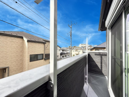 oRj[@ G߂̈ڂ낢JIȋԂł