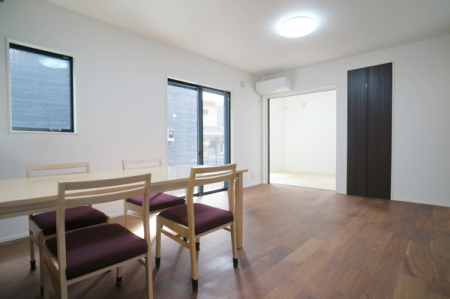 rO@VvґA؂ȐlƉ߂Sقǂ