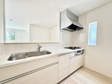 Lb`@ƑƂȂAR~jP[V̏